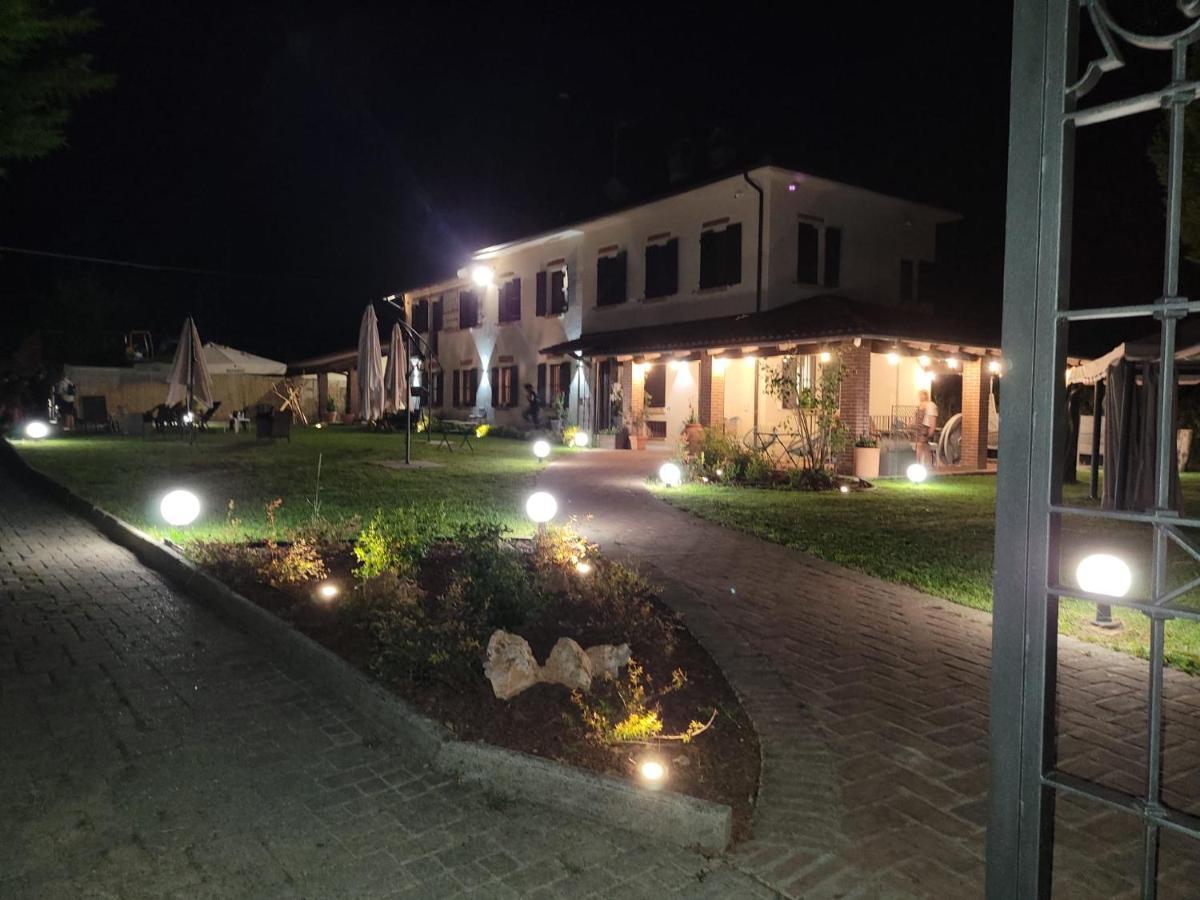 Il Basin Bed & Breakfast Calliano  Ngoại thất bức ảnh