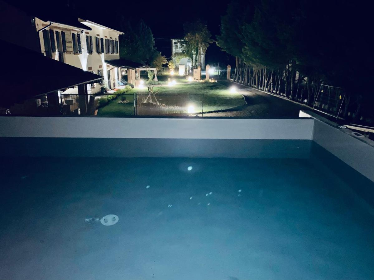 Il Basin Bed & Breakfast Calliano  Ngoại thất bức ảnh
